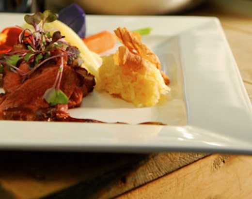 Magret de canard Mulard, sauce au chocolat et aux agrumes